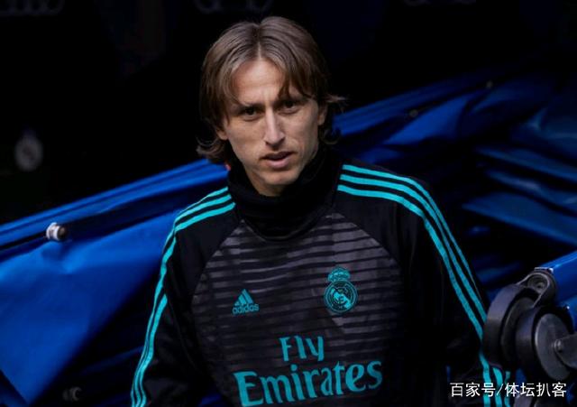 大秀中文，齐达内：无论是足球还是麻将，我都想更多探索中国