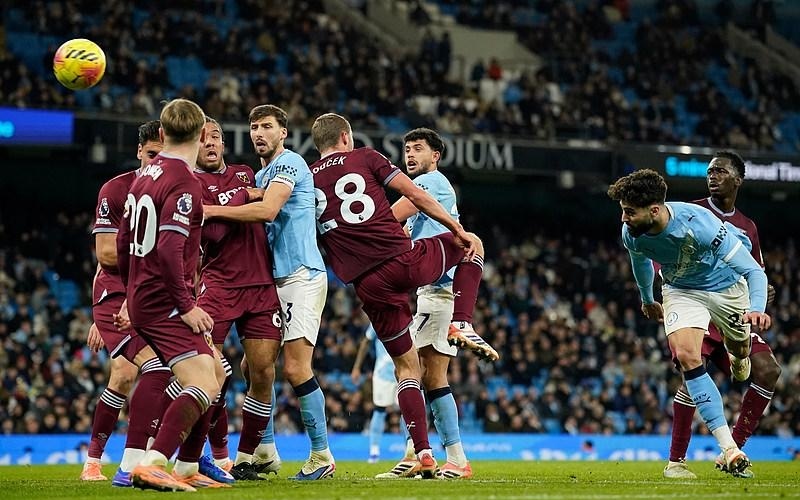 梁民革：在英国生活我已经适应了；孙兴慜哥说我需要更加努力